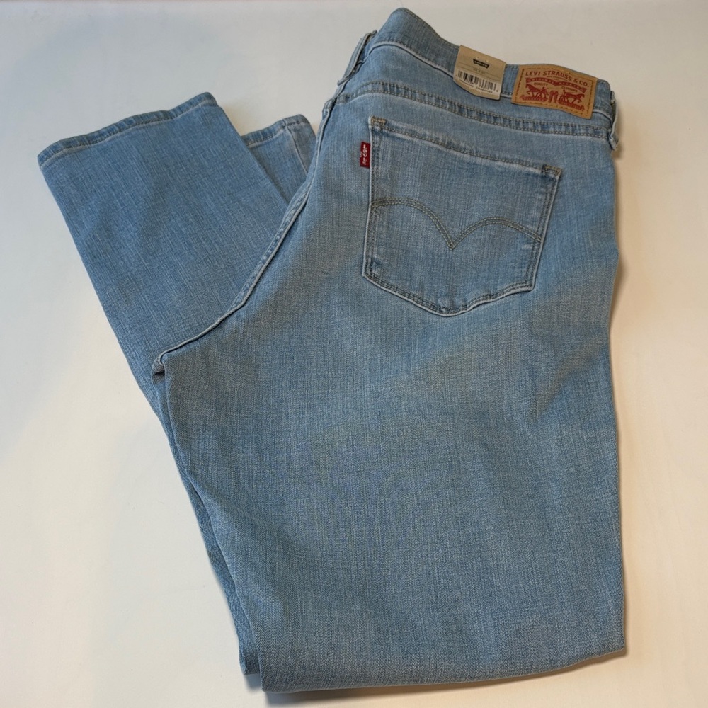Levi's Women's Light Blue Skinny Jeans 34 x 30